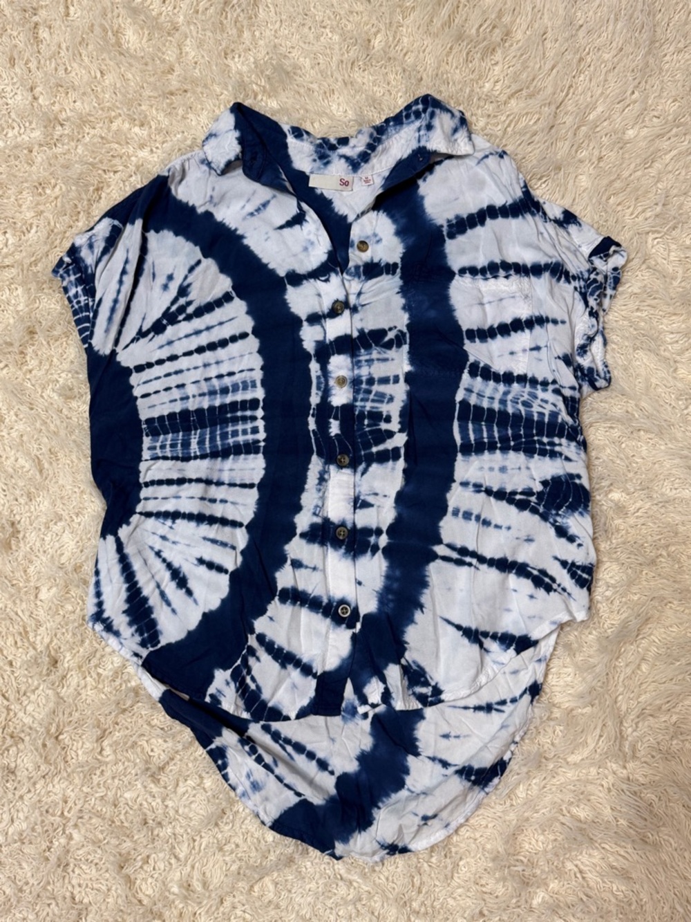 SO women’s medium blue & White Tie-Dye Button Front Top